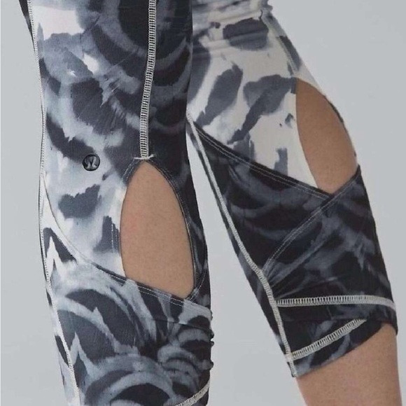 Lululemon Wunder Under Pant SE Dance Size 8 Pretty Plume Angel Wing Black - Picture 7 of 7